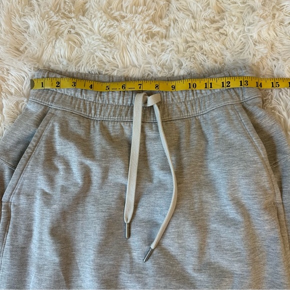 Lululemon Modal Blend Women’s Gray High Rise A-Line Midi Skirt Size: 6 - Picture 6 of 8